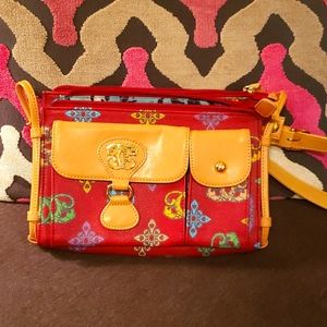Red Sharif Crossbody